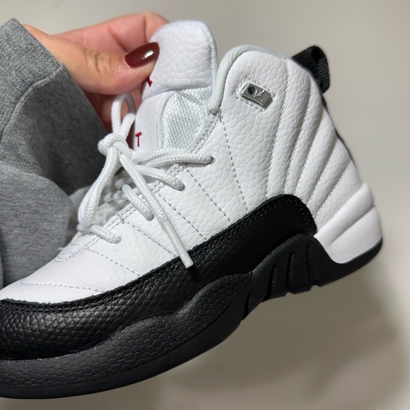 Air Jordans 12 “Red Taxi” Unisex Toddler Size 12 Sneakers - Picture 12 of 16